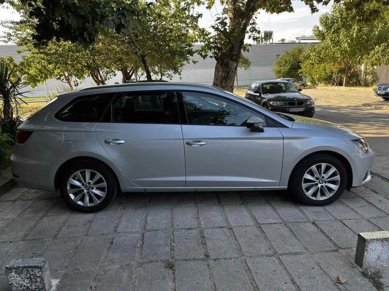 Seat Leon ST, снимка 2 - Автомобили и джипове - 47670509