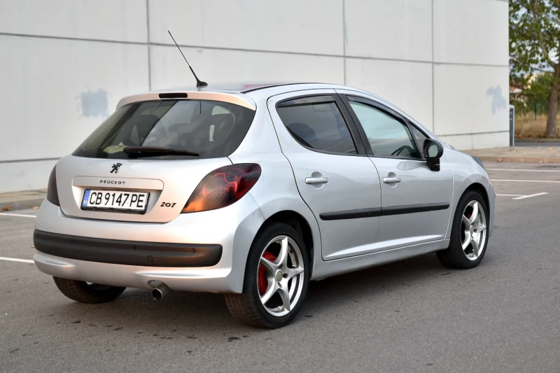 Peugeot 207 1.4 HDi, снимка 5 - Автомобили и джипове - 47510593