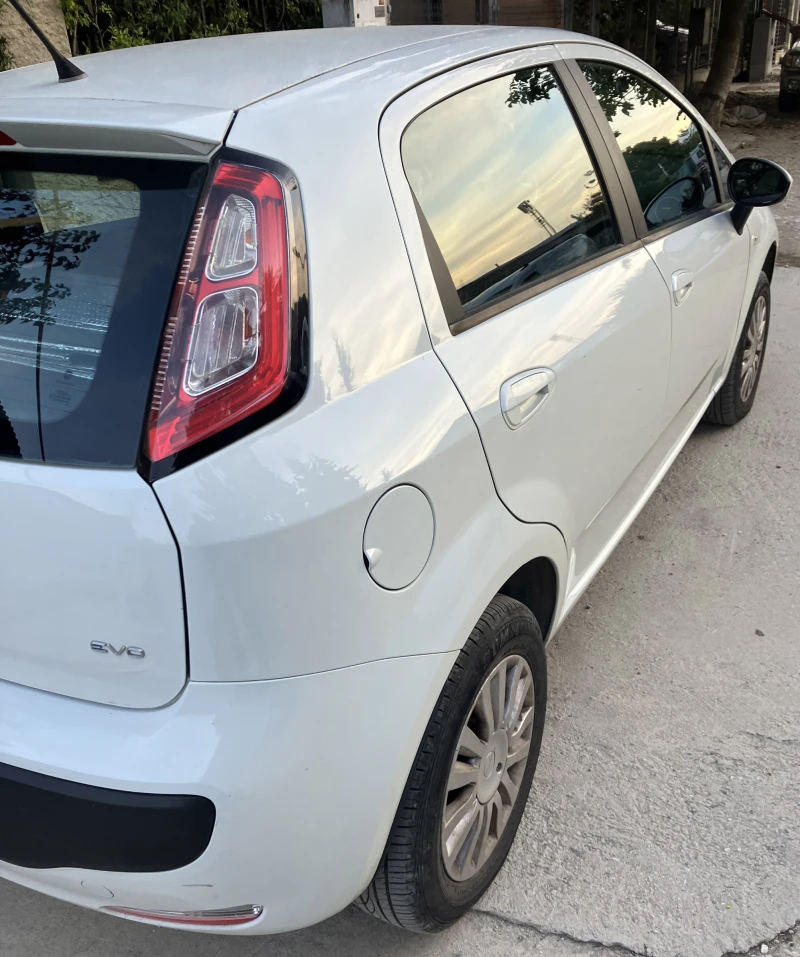 Fiat Punto EVO 1.4 CNG, снимка 4 - Автомобили и джипове - 47524520