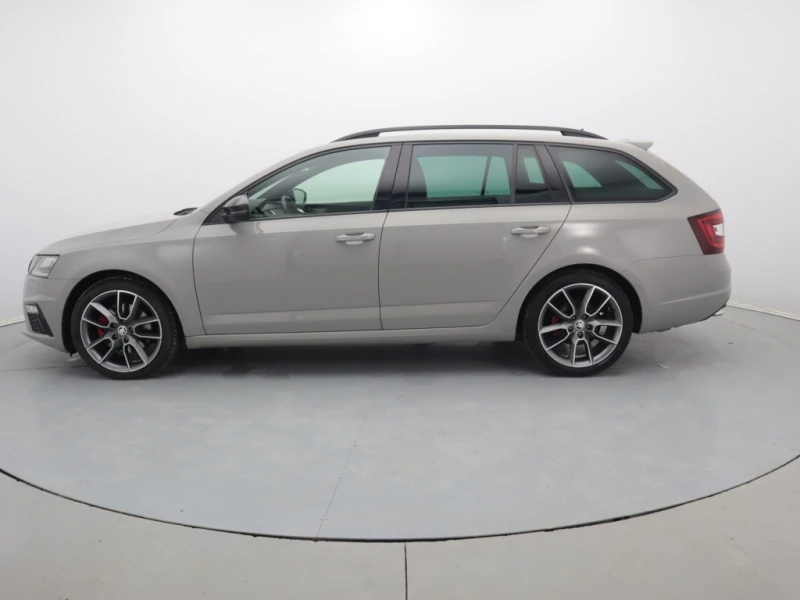 Skoda Octavia, снимка 6 - Автомобили и джипове - 48151369