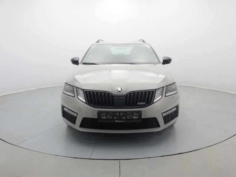 Skoda Octavia, снимка 2 - Автомобили и джипове - 48151369