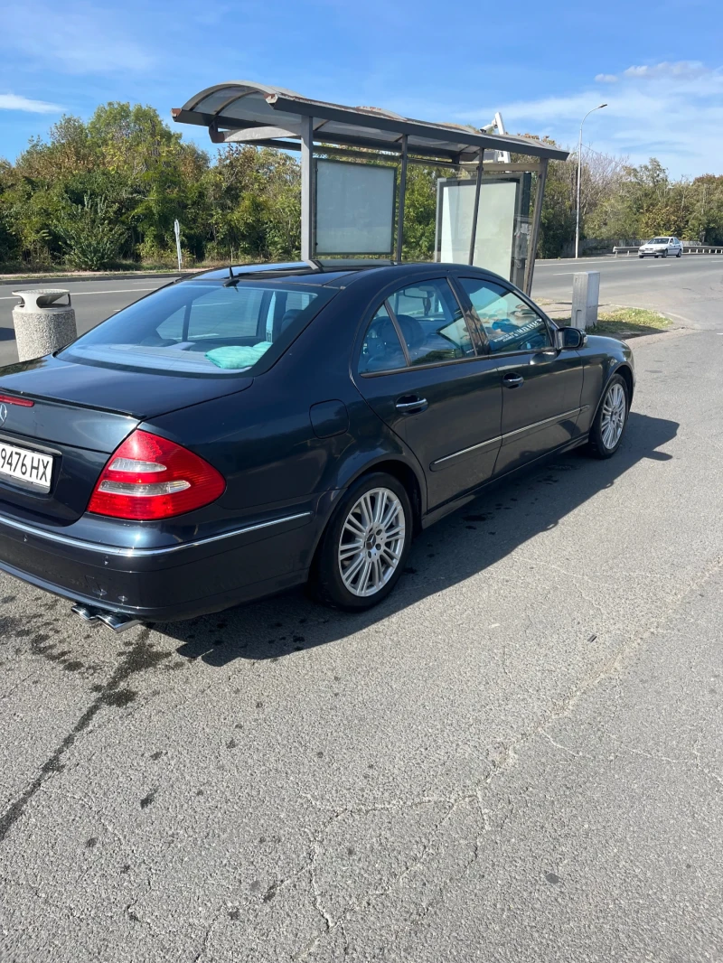 Mercedes-Benz E 320, снимка 4 - Автомобили и джипове - 48297713