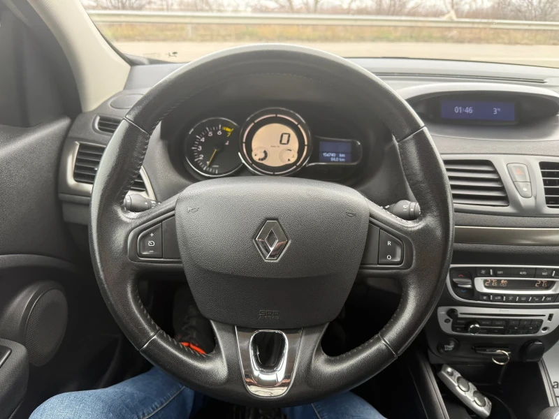 Renault Megane 1.2 I FACE, снимка 14 - Автомобили и джипове - 48472327