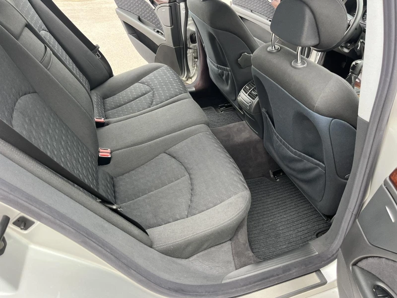 Mercedes-Benz E 220 2.2CDI 122кс 6 СКОРОСТИ 234 000км ПЕРФЕКТЕН, снимка 10 - Автомобили и джипове - 51851698