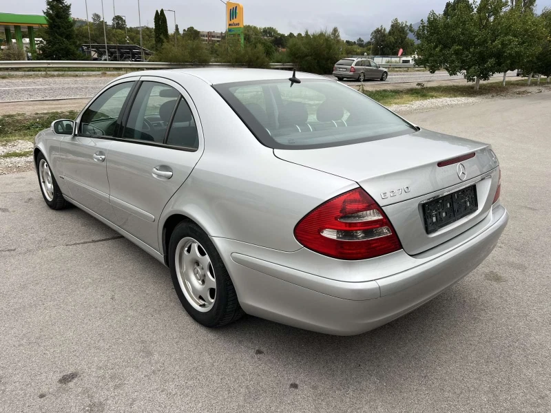 Mercedes-Benz E 220 2.2CDI 122кс 6 СКОРОСТИ 234 000км ПЕРФЕКТЕН, снимка 5 - Автомобили и джипове - 51851698