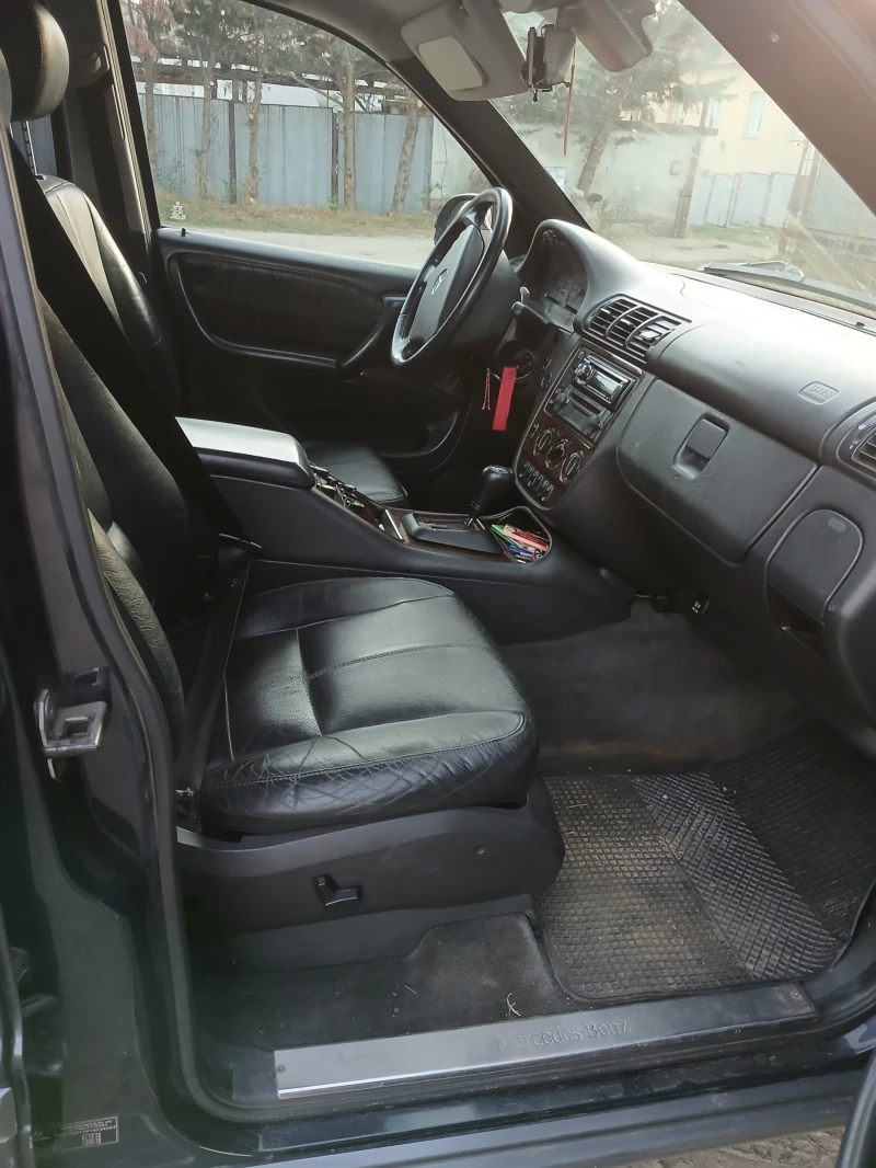 Mercedes-Benz 320 3.2, снимка 9 - Автомобили и джипове - 51932290