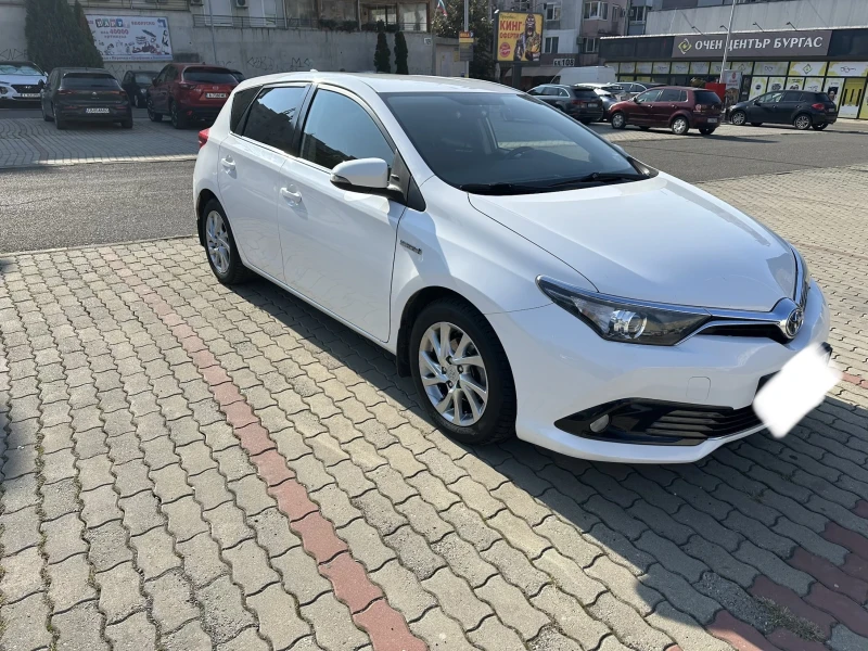 Toyota Auris, снимка 3 - Автомобили и джипове - 52487123