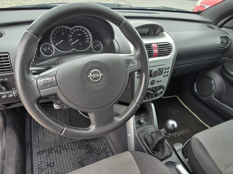 Opel Tigra 1.4i 90кс ЕВРО 4, снимка 14 - Автомобили и джипове - 52111229