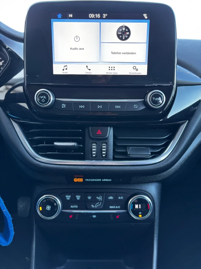 Ford Fiesta 1.0 ecoBoost* ACTIVE* SERVICE BOOK* 091 000 KM* KT, снимка 13 - Автомобили и джипове - 52733139