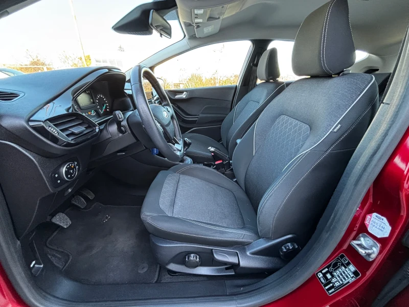Ford Fiesta 1.0 ecoBoost* ACTIVE* SERVICE BOOK* 091 000 KM* KT, снимка 8 - Автомобили и джипове - 52733139