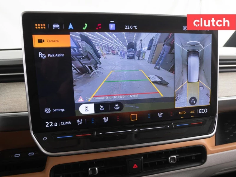 VW ID.Buzz * 1st Edition * 4x4 * Pano * Head up * Harman Kard, снимка 13 - Автомобили и джипове - 52811913