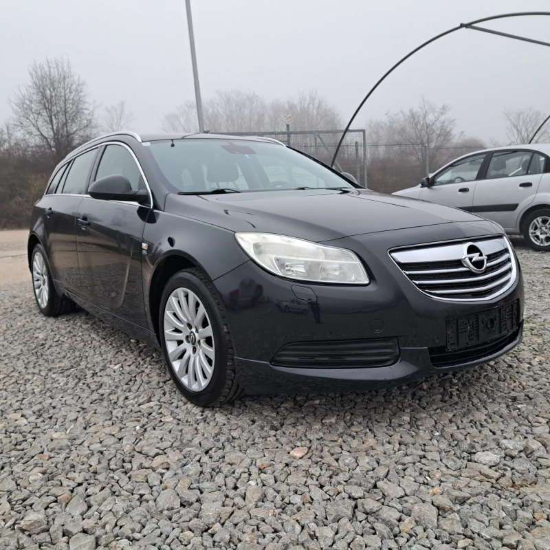 Opel Insignia 2.0 CDTI , снимка 2 - Автомобили и джипове - 53040315