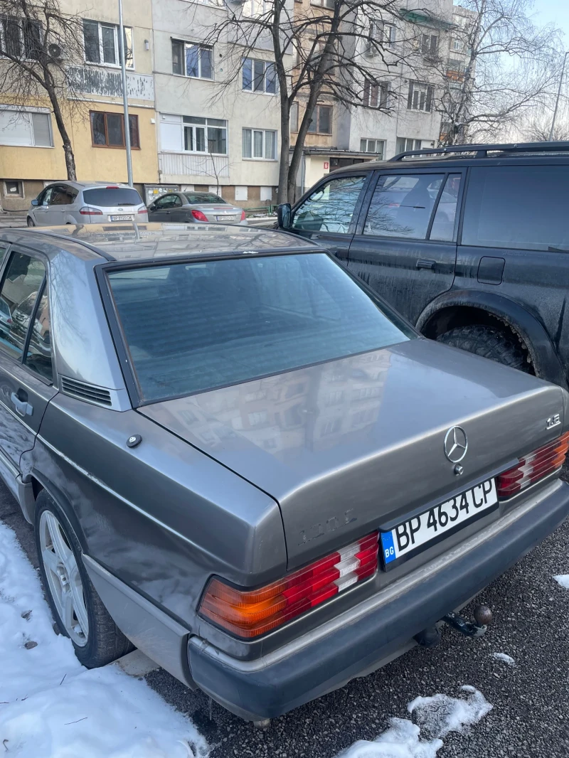 Mercedes-Benz 190 190Е - Автомат и работещ климатик!1.8+ Газ, снимка 7 - Автомобили и джипове - 53181620