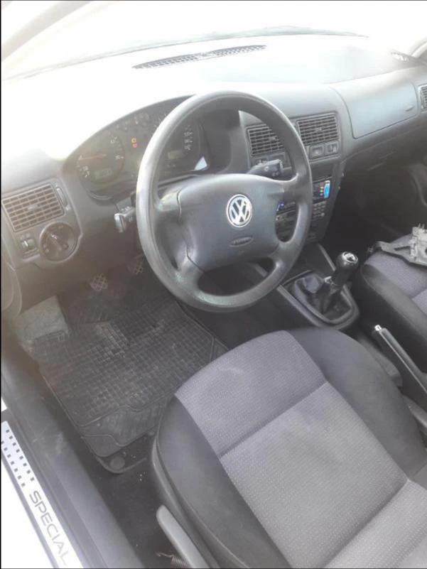 VW Golf 1.9tdi, снимка 7 - Автомобили и джипове - 23241125