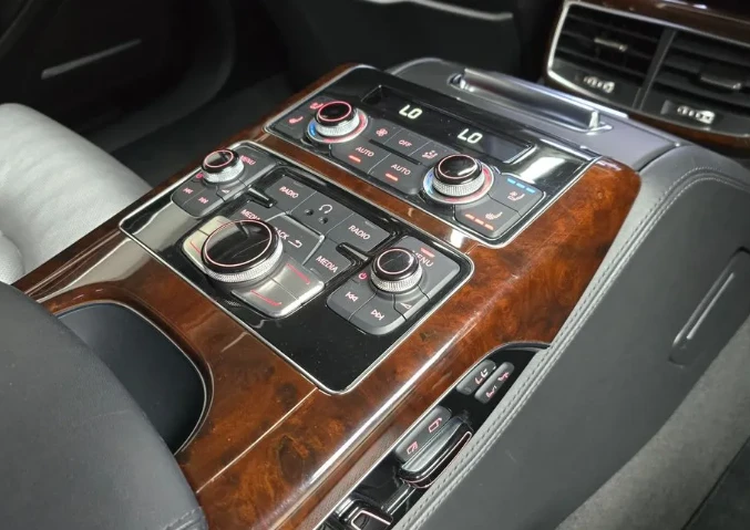 Audi A8 4.2 QUATTRO | Mobile.bg   14