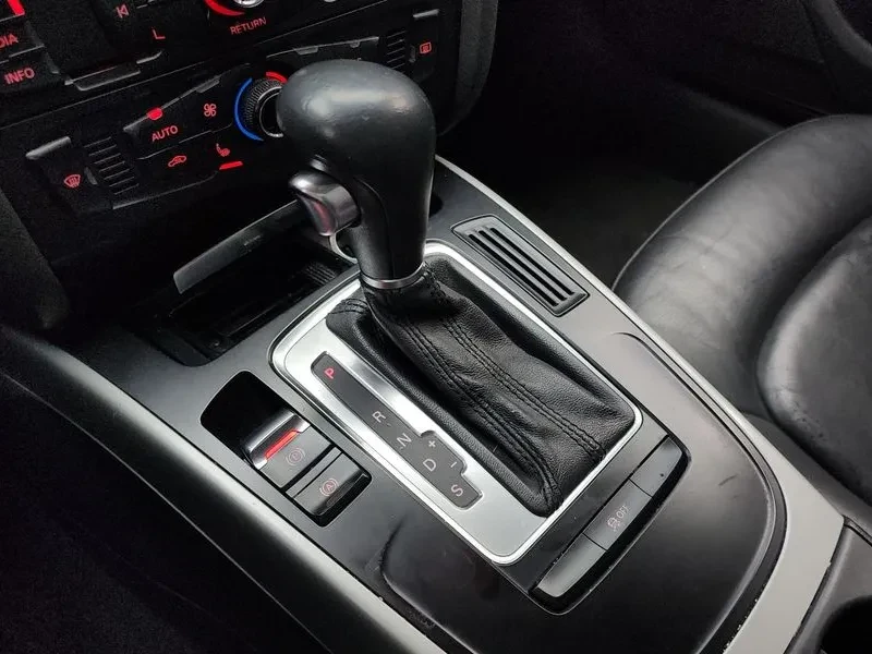 Audi A4 2.0 TDI - САМО 30% АВАНС, снимка 9 - Автомобили и джипове - 56114906