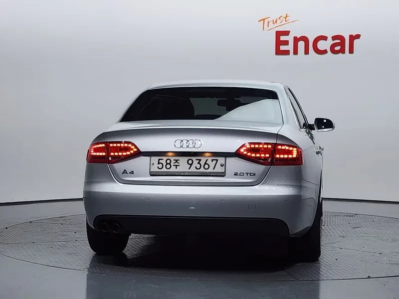 Audi A4 2.0 TDI - САМО 30% АВАНС, снимка 4 - Автомобили и джипове - 56114906