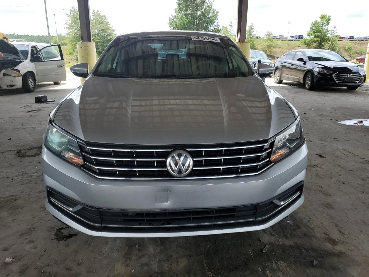 VW Passat S 1.8L 170кс - изображение 5