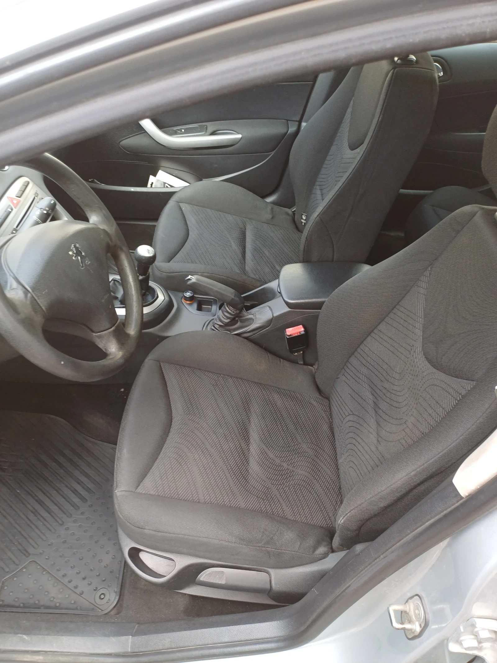 Peugeot 308  - изображение 7