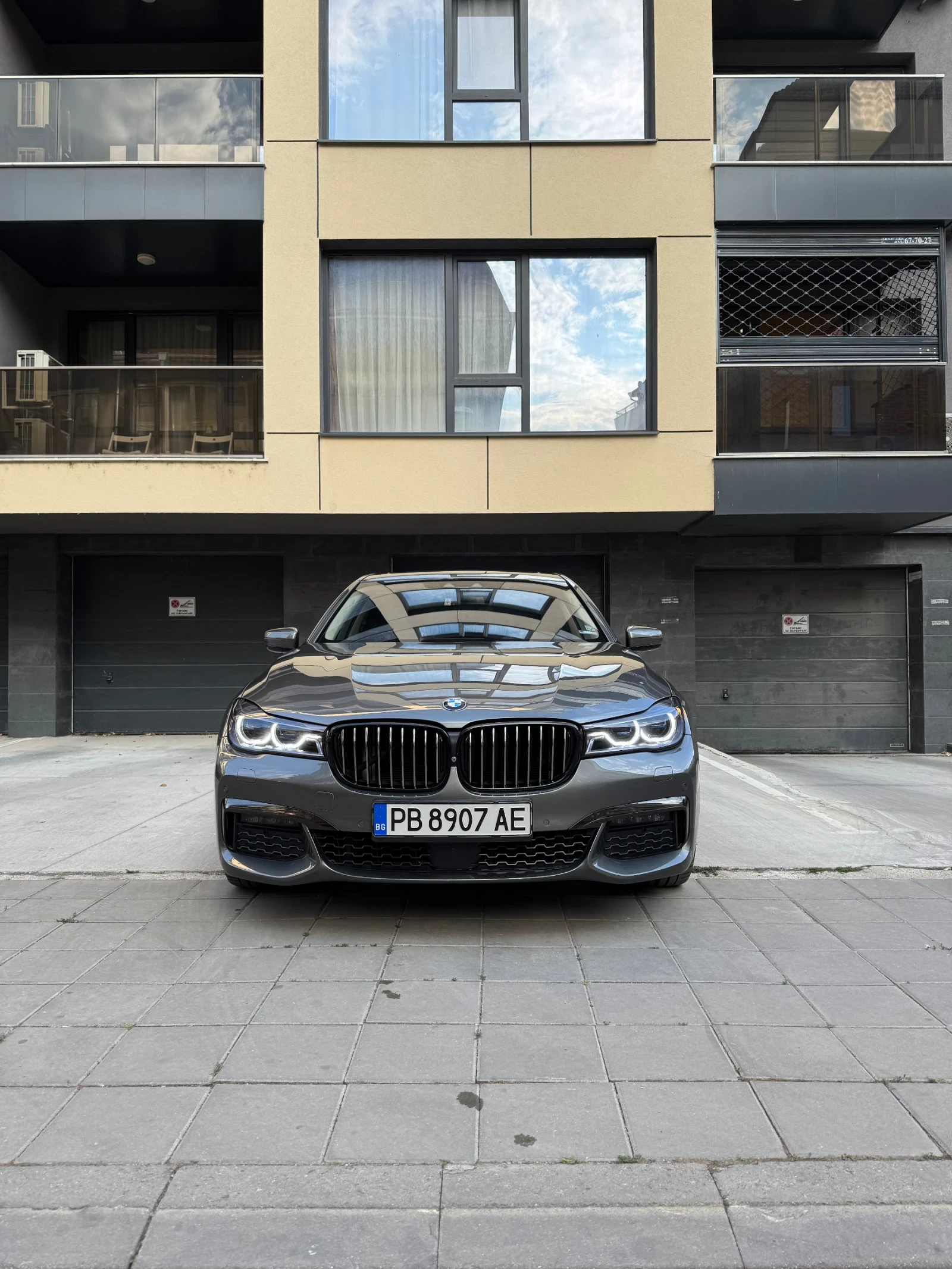 BMW 730 3.0 xDrive - изображение 2