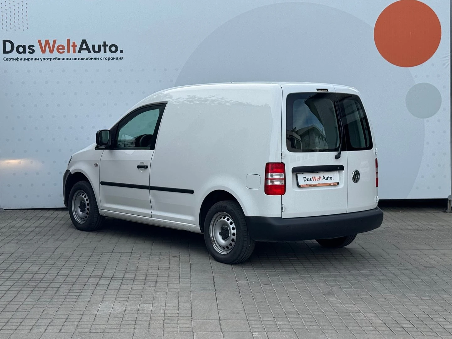 VW Caddy Kasten TDI BMT, снимка 3 - Автомобили и джипове - 56420459