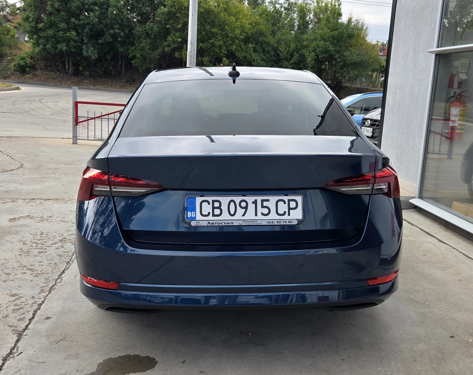 Skoda Octavia LED 2021г. 1.5 TSI - изображение 5