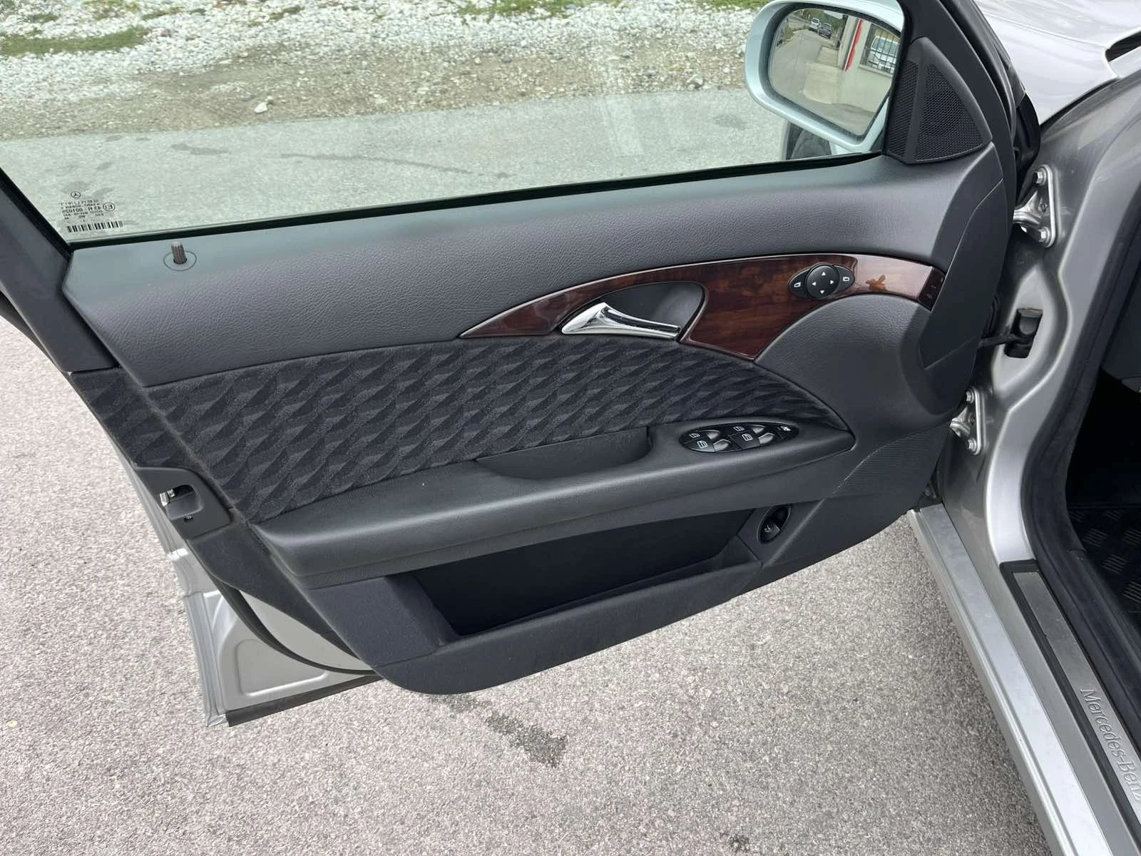 Mercedes-Benz E 220 2.2CDI 122кс 6 СКОРОСТИ 234 000км ПЕРФЕКТЕН - изображение 7