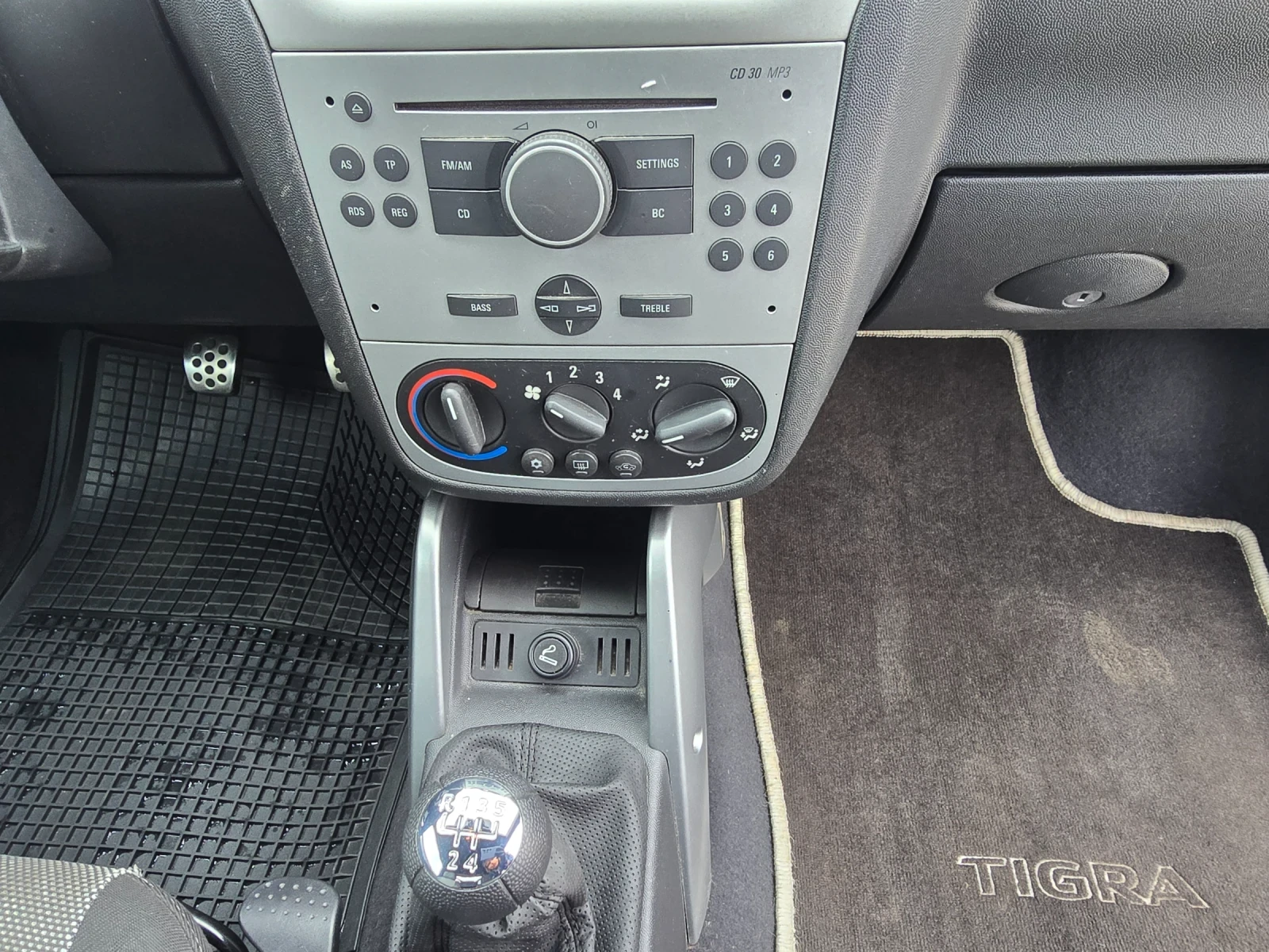 Opel Tigra 1.4i 90  4 | Mobile.bg   15