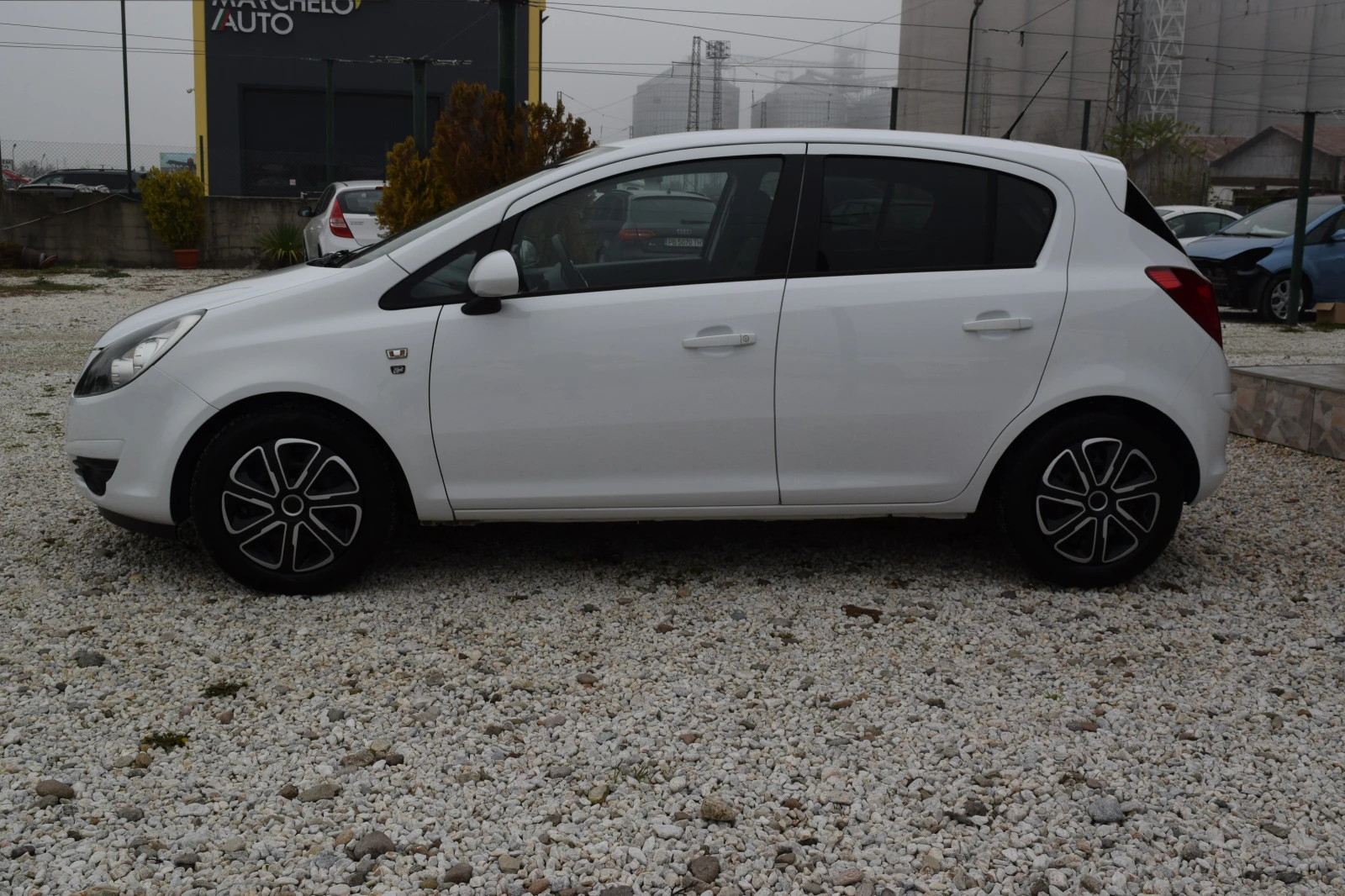 Opel Corsa 1.3 CDTI* Euro5 - изображение 4