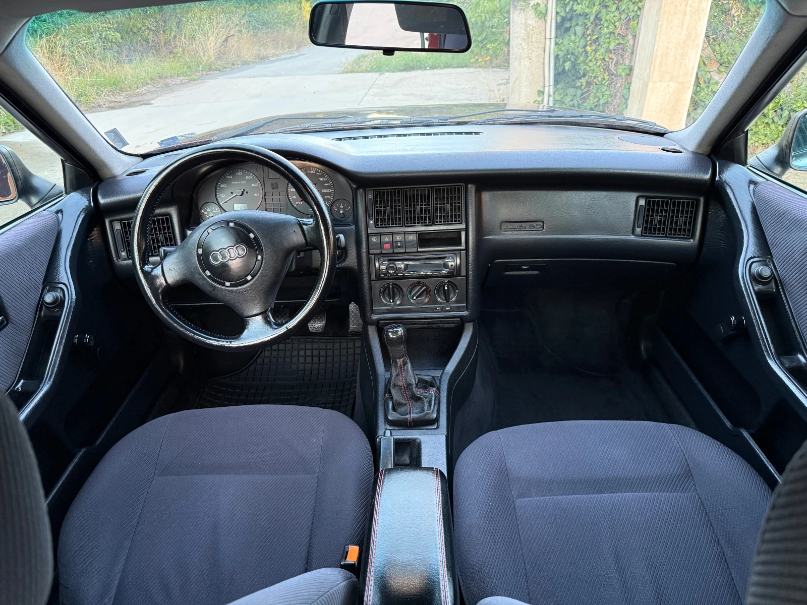 Audi 80  - изображение 9