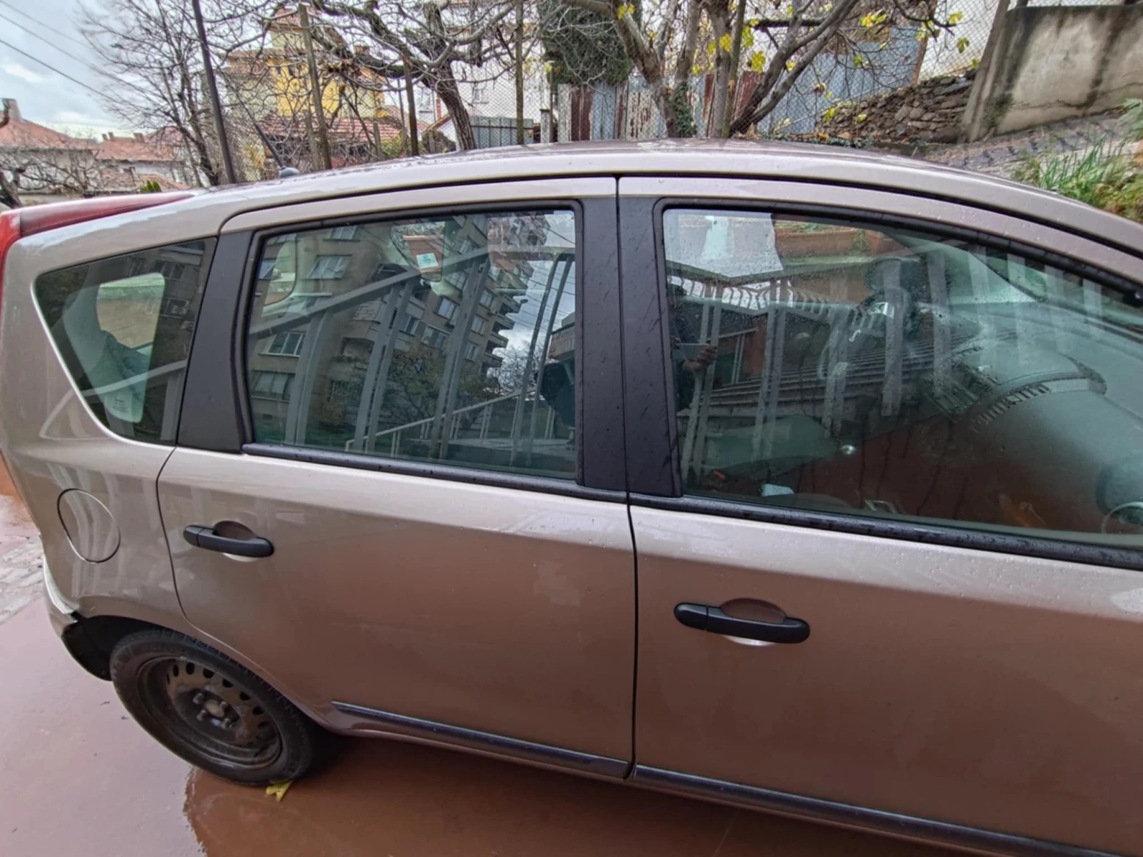 Nissan Note 1.5 DCI, Euro 5 - изображение 6