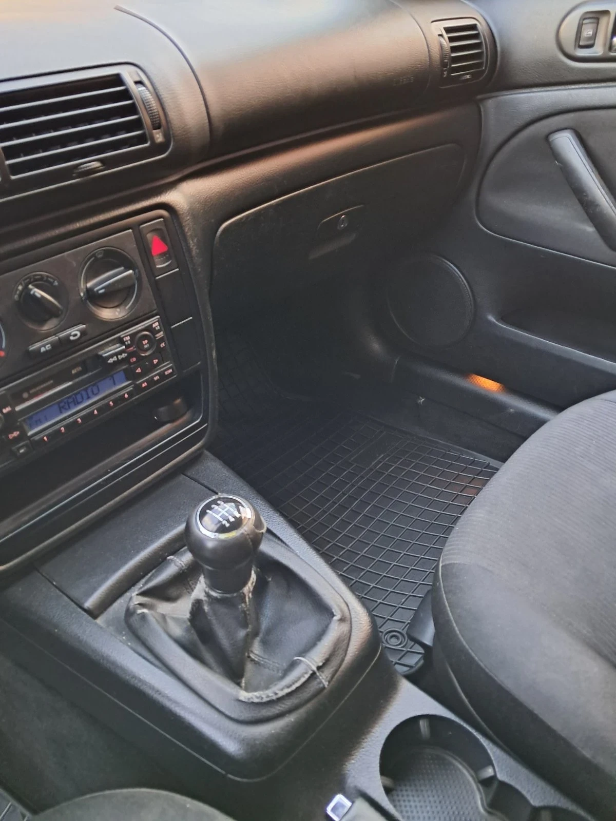 VW Passat 1.9 - изображение 4