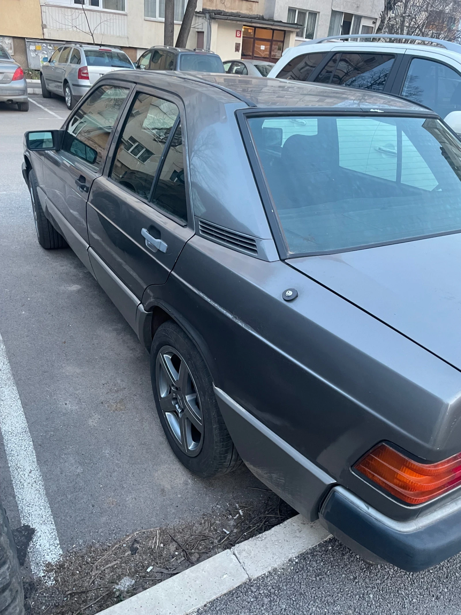 Mercedes-Benz 190 190� - ������� � ������� ��������!1.8+ ��� | Mobile.bg � ����������� 4