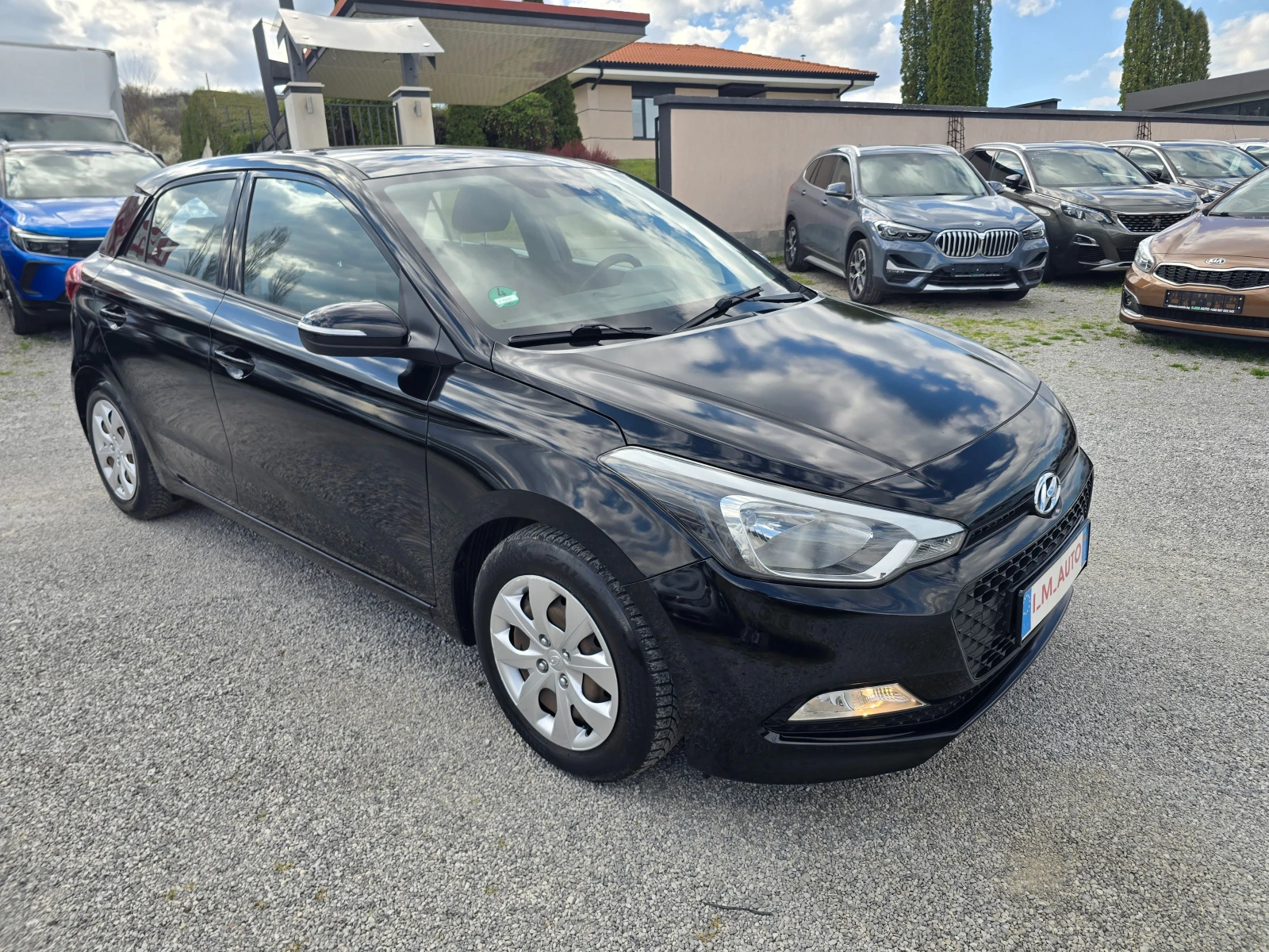 Hyundai I20 1.2i-85k.c-EURO-6, снимка 3 - Автомобили и джипове - 54124614