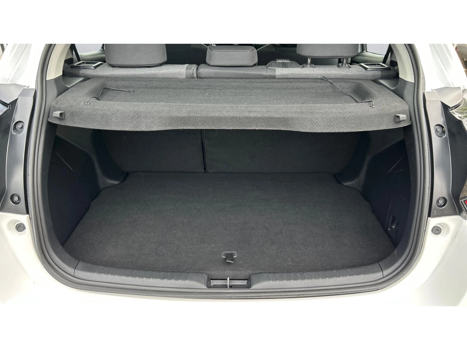 Toyota Yaris 1.5 HSD, Месечна вноска от 194  , снимка 10 - Автомобили и джипове - 54142517