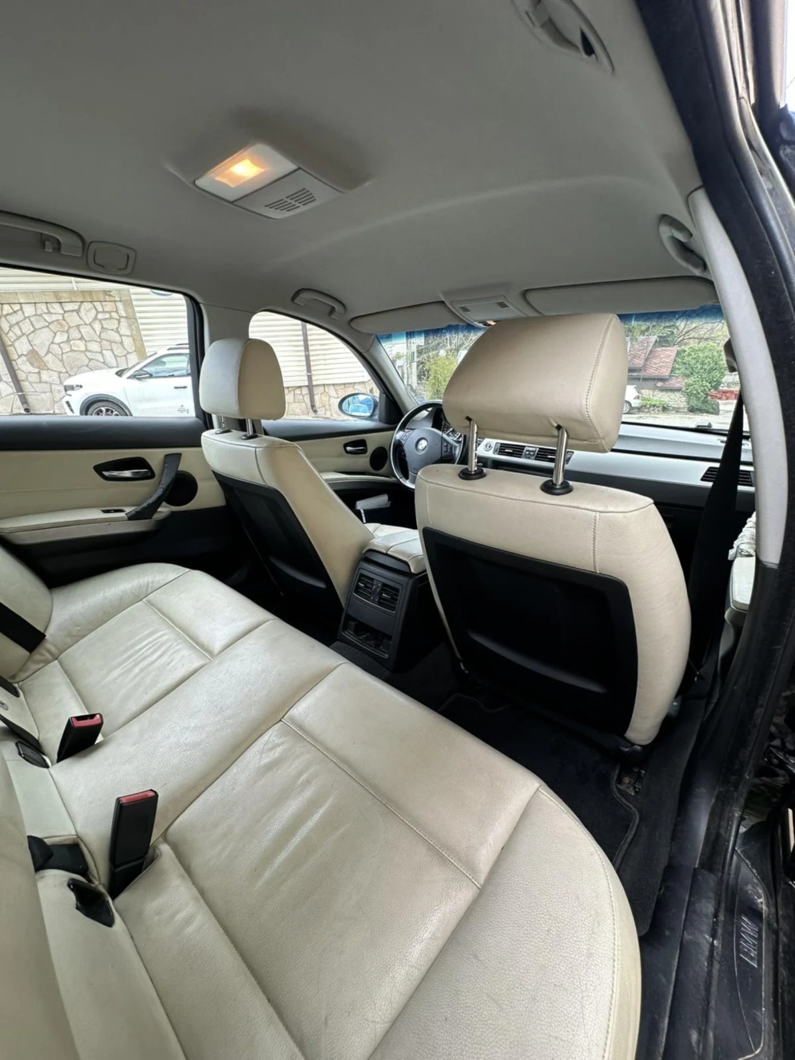 BMW 320, снимка 8 - Автомобили и джипове - 54272053