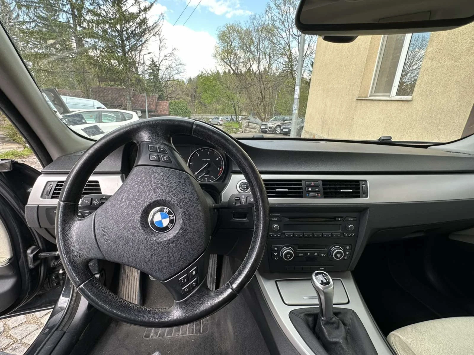 BMW 320, снимка 4 - Автомобили и джипове - 54272053