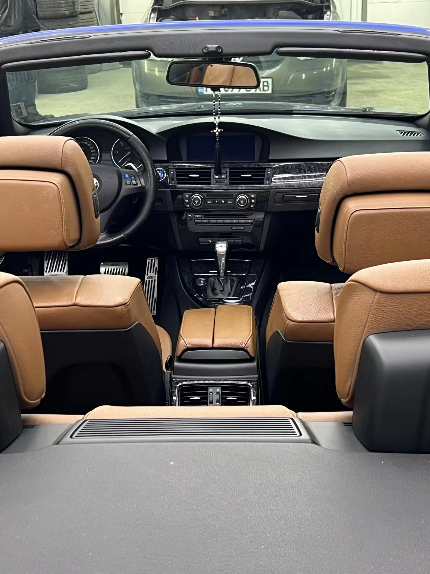 BMW 330, снимка 15 - Автомобили и джипове - 54487273