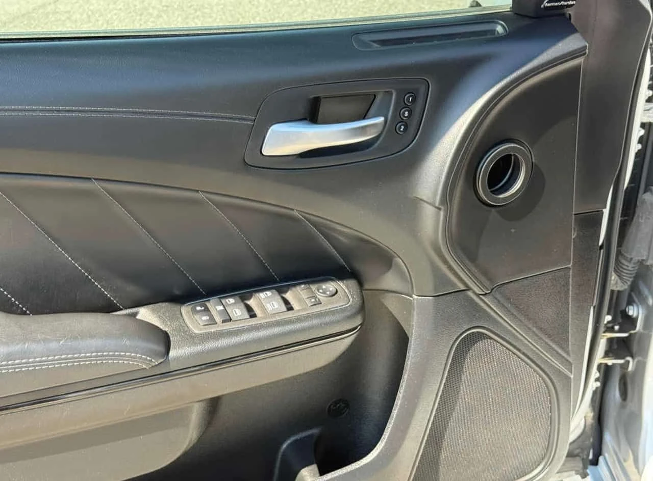 Dodge Charger R/T 5.7L V8 * CARFAX * ��� ��������� *  | Mobile.bg � ����������� 11