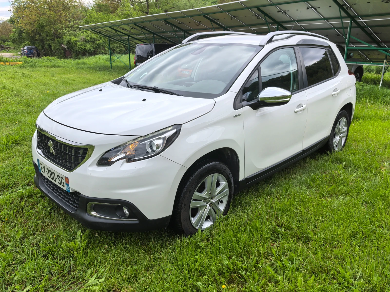 Peugeot 2008 89000км. РЕАЛНИ 6СК.1.5HDI