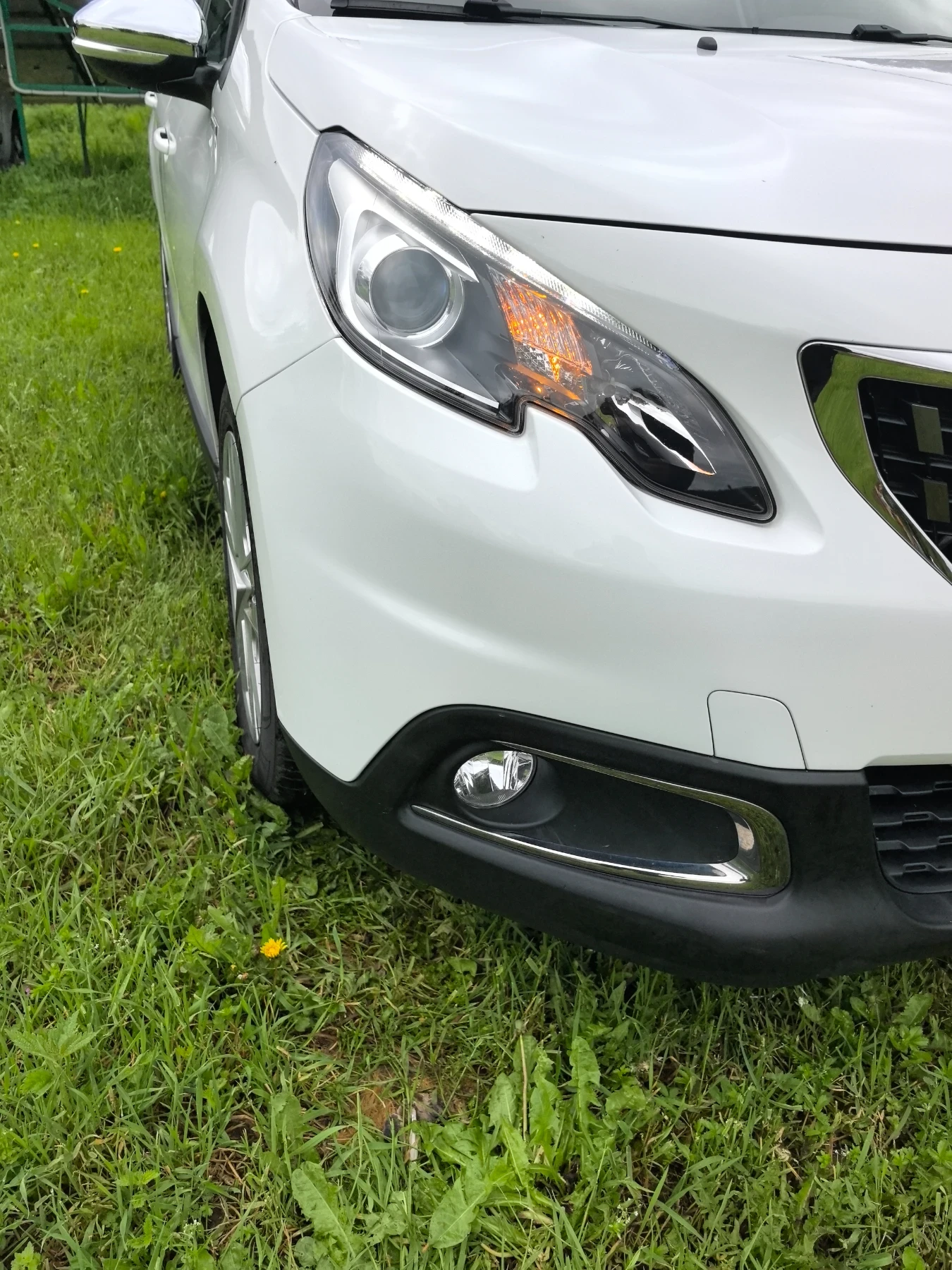 Peugeot 2008 89000км. РЕАЛНИ 6СК.1.5HDI, снимка 6 - Автомобили и джипове - 54578675