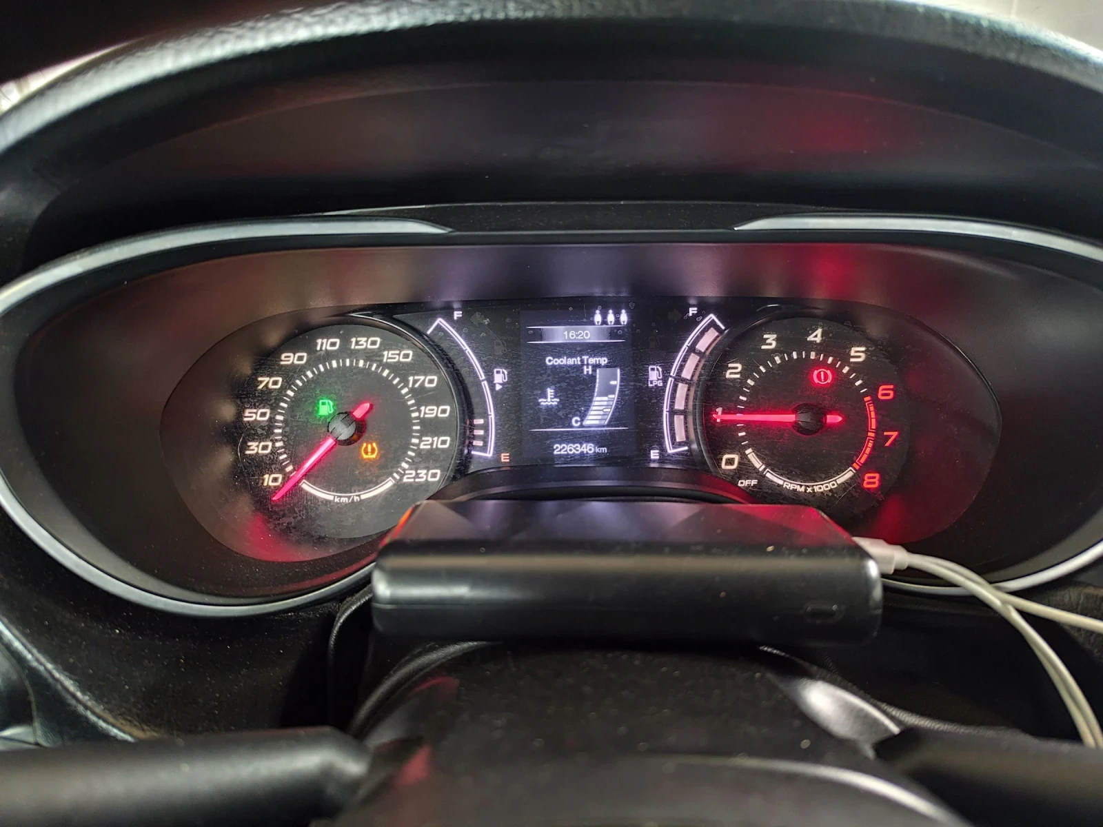 Fiat Tipo Комби, снимка 15 - Автомобили и джипове - 55223360
