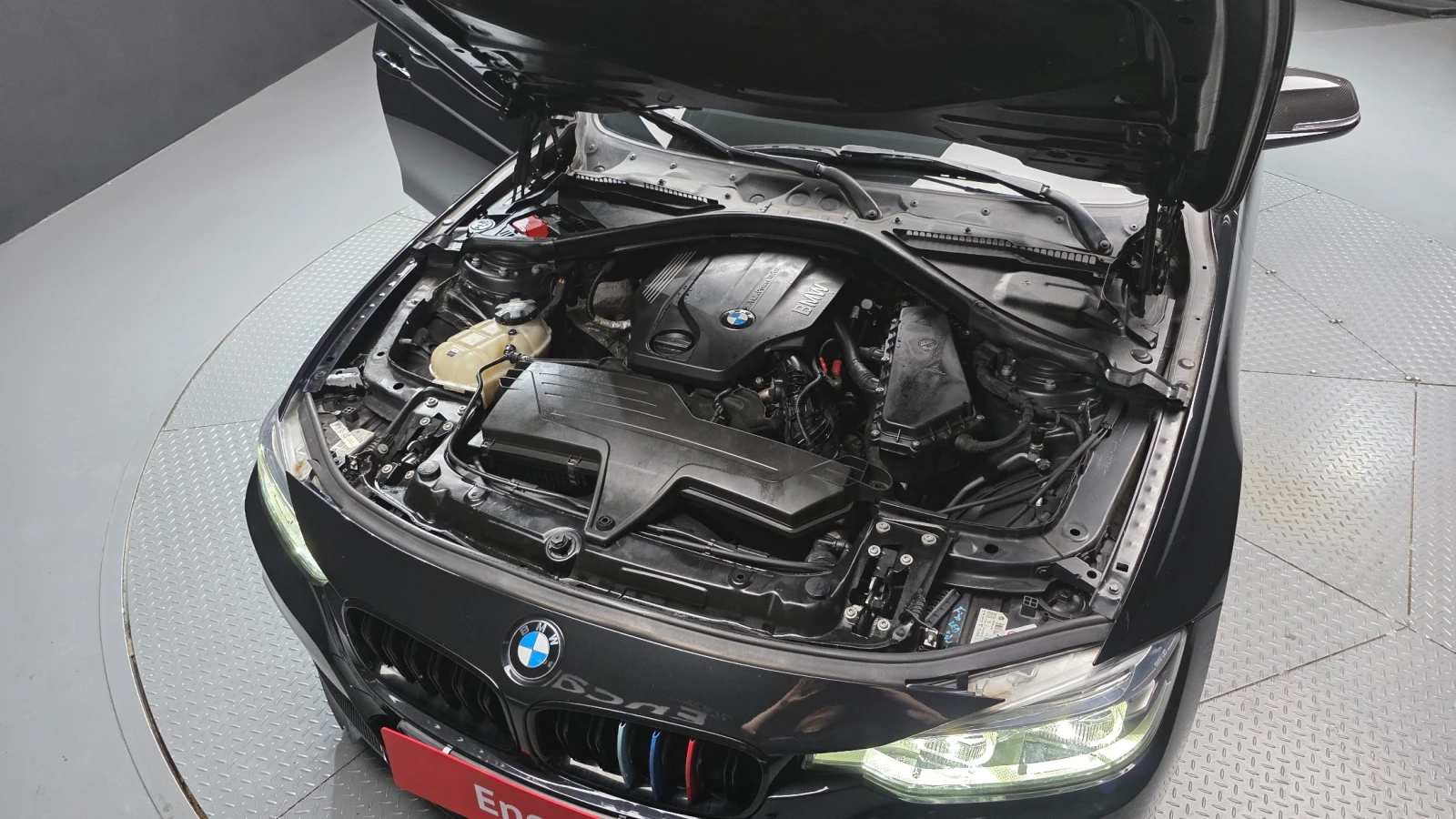BMW 320 M SHADOW* HEAD UP* DIGITAL COCKPIT* PANO* 360* , снимка 13 - Автомобили и джипове - 55120095
