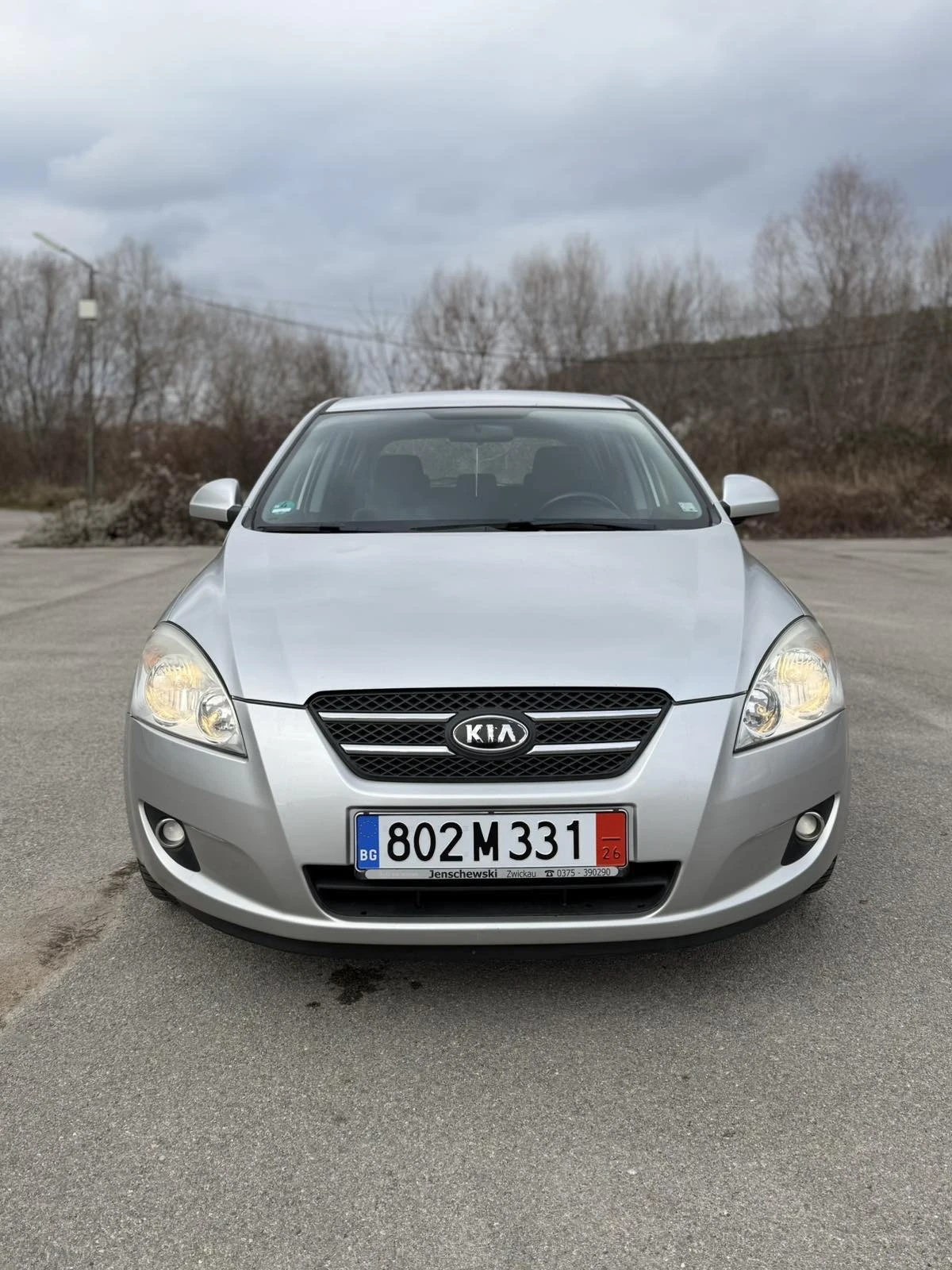 Kia Ceed КЛИМАТРОНИК , снимка 5 - Автомобили и джипове - 55268871