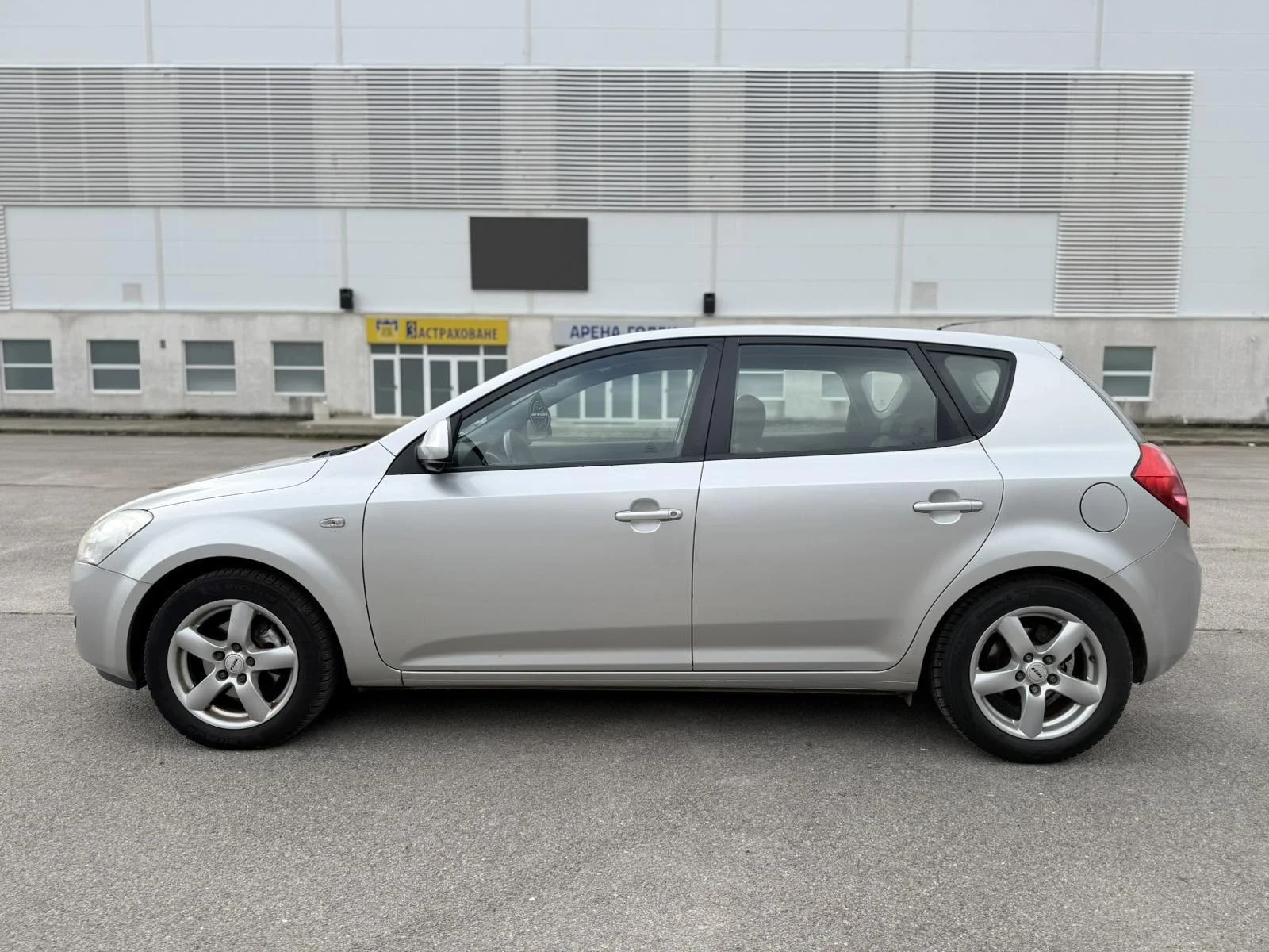Kia Ceed КЛИМАТРОНИК , снимка 8 - Автомобили и джипове - 55268871
