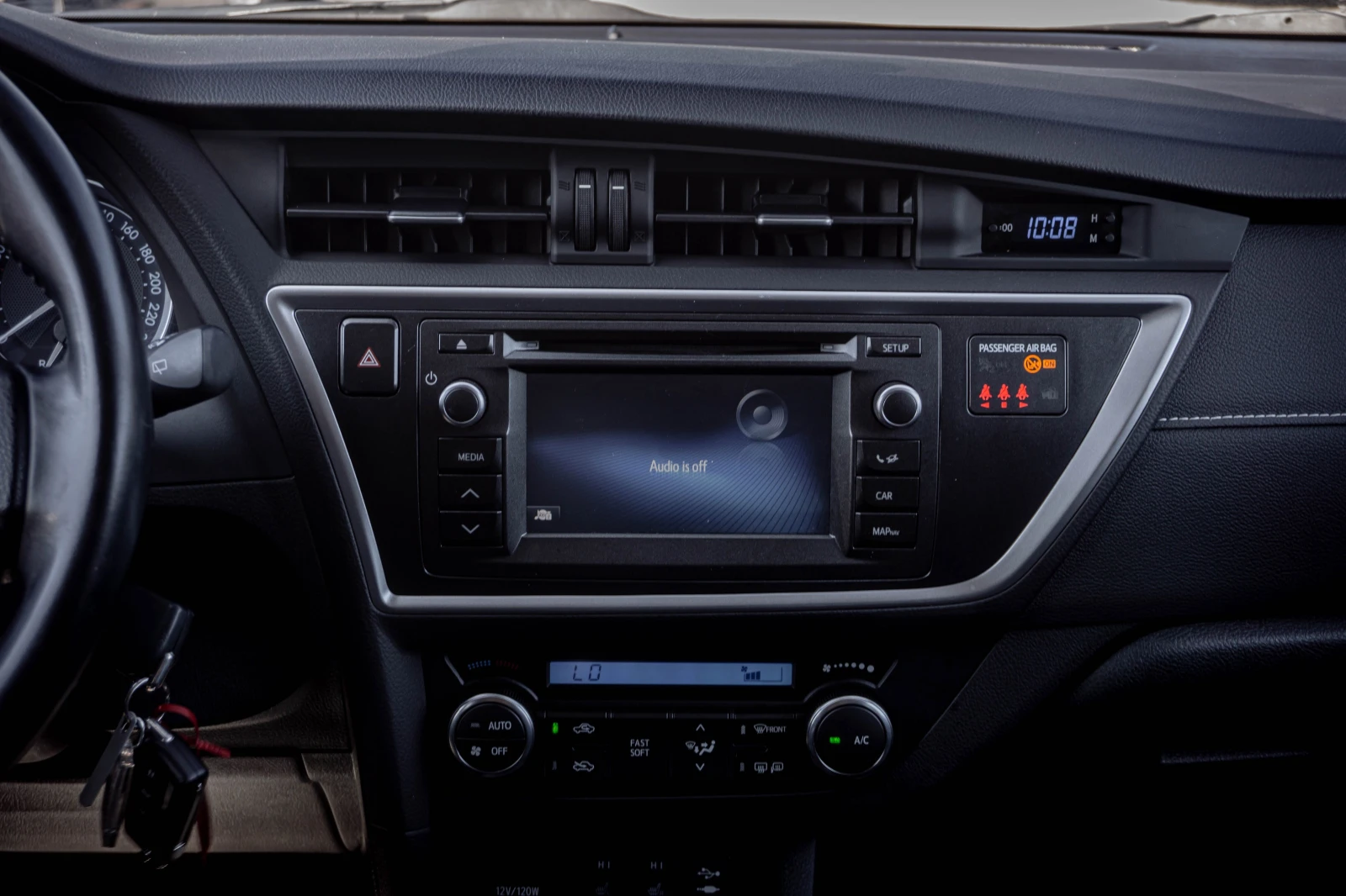 Toyota Auris 2.0 D4D УНИКАЛЕН! ТОП! С ГАРАНЦИЯ! , снимка 12 - Автомобили и джипове - 55472195