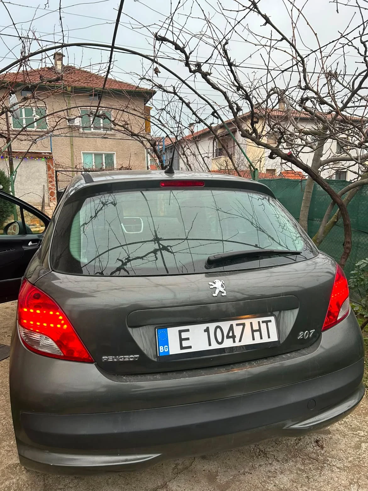 Peugeot 207, снимка 6 - Автомобили и джипове - 55901848