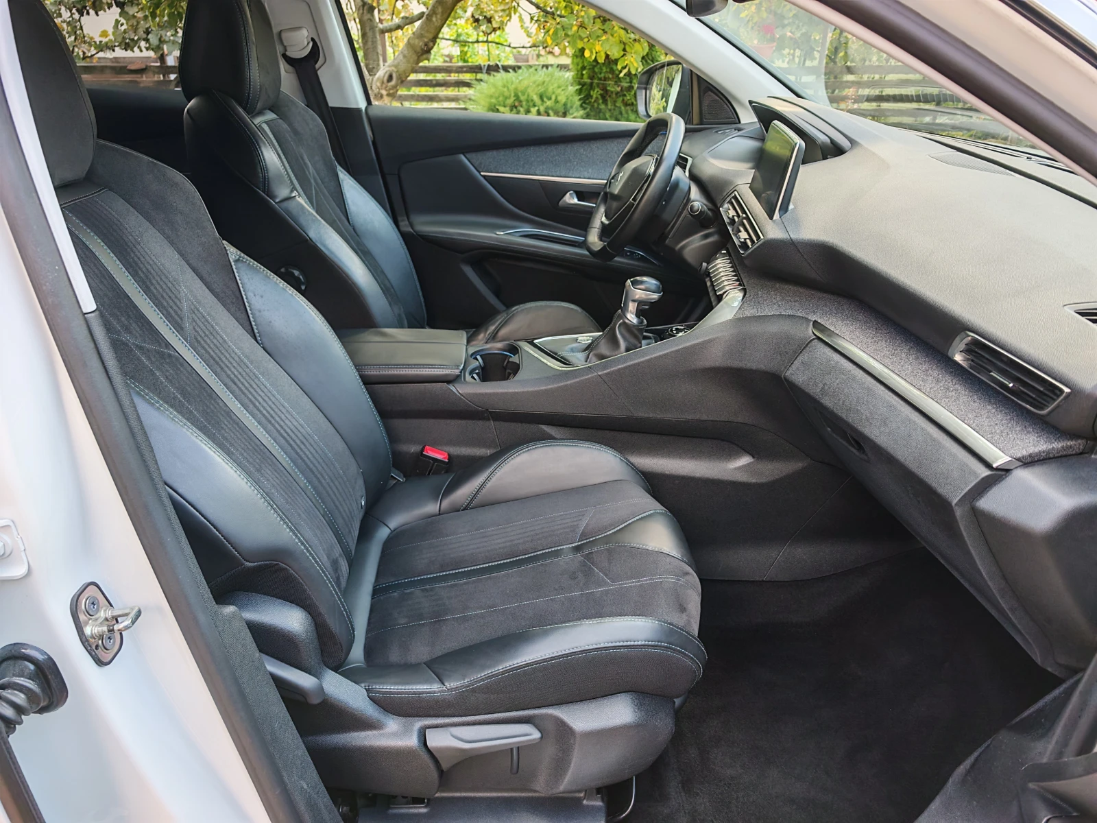 Peugeot 3008 1.6HDI-CROSSWAY, снимка 8 - Автомобили и джипове - 56328858