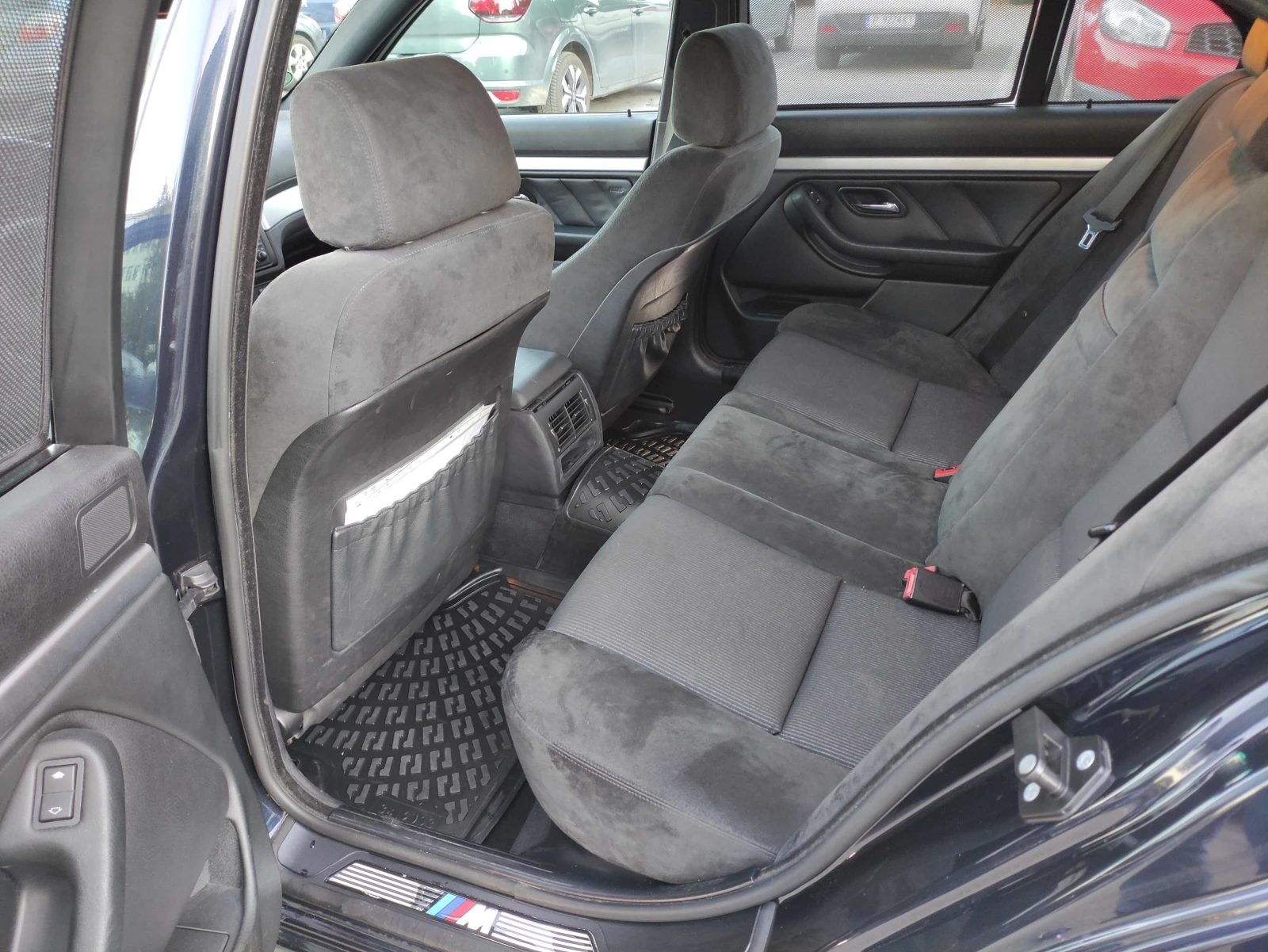 BMW 525 M57 M-pack, снимка 10 - Автомобили и джипове - 56425725