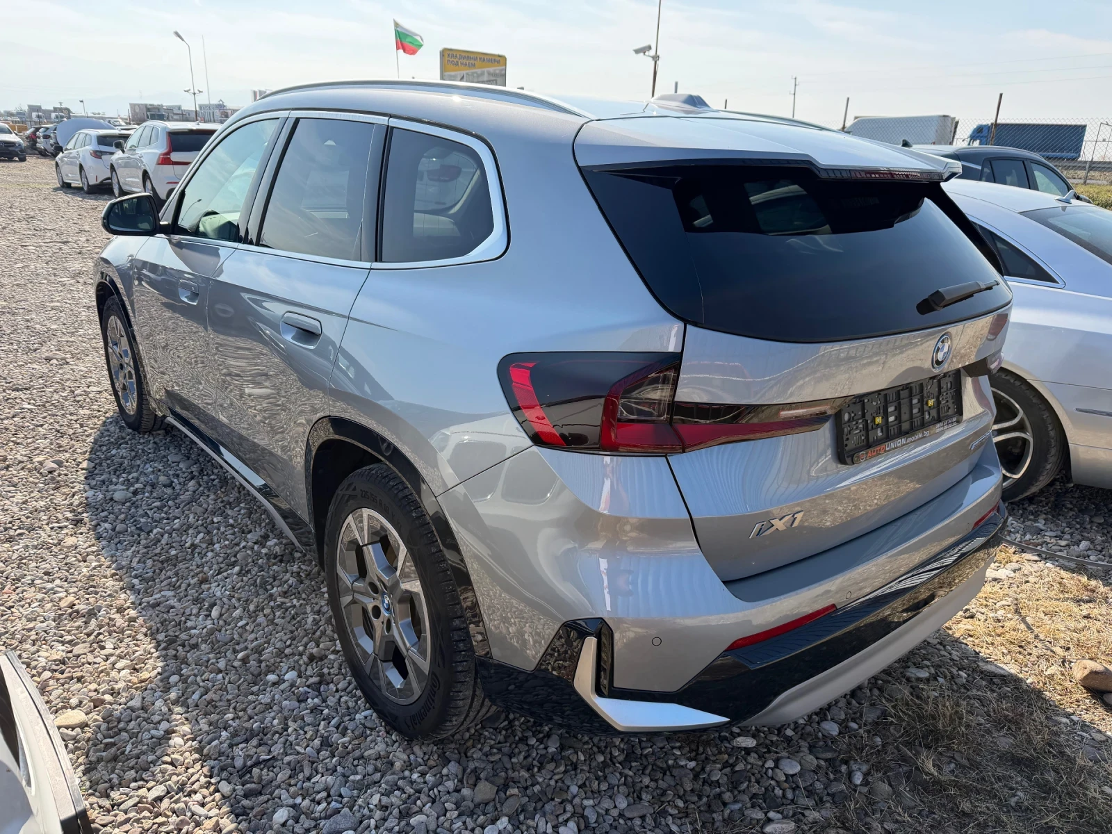 BMW iX1 eDrive20 * ��������!!!* xLine* LED* Facelift*  | Mobile.bg � ����������� 7